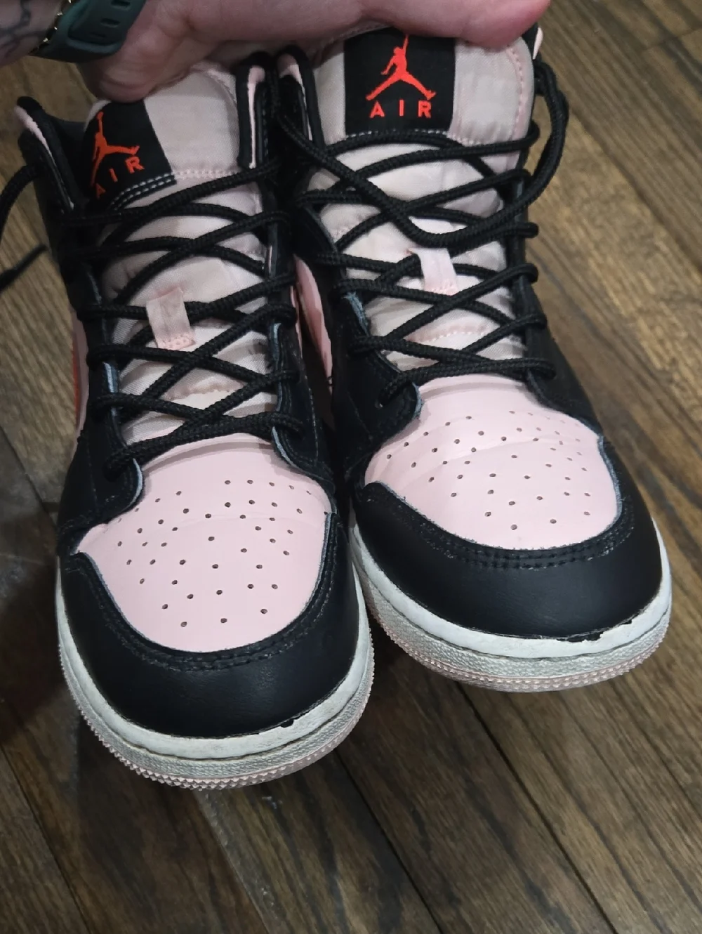 Air Jordan 1 mid Atmosphere  Pink Black 7y Womens 8.5 - Picture 10 of 14